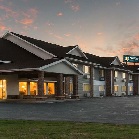 Boarders Inn & Suites By Cobblestone Hotels Superior Kültér fotó