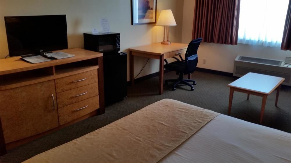 Boarders Inn & Suites By Cobblestone Hotels Superior Kültér fotó