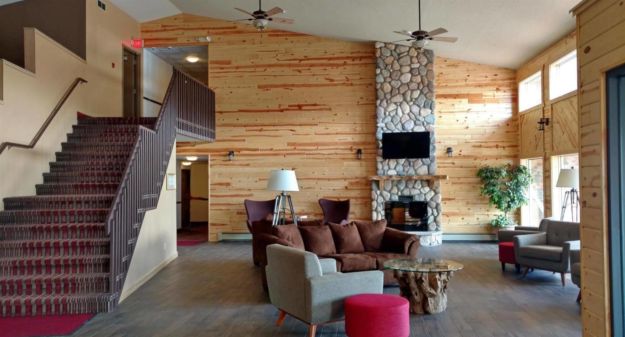 Boarders Inn & Suites By Cobblestone Hotels Superior Kültér fotó