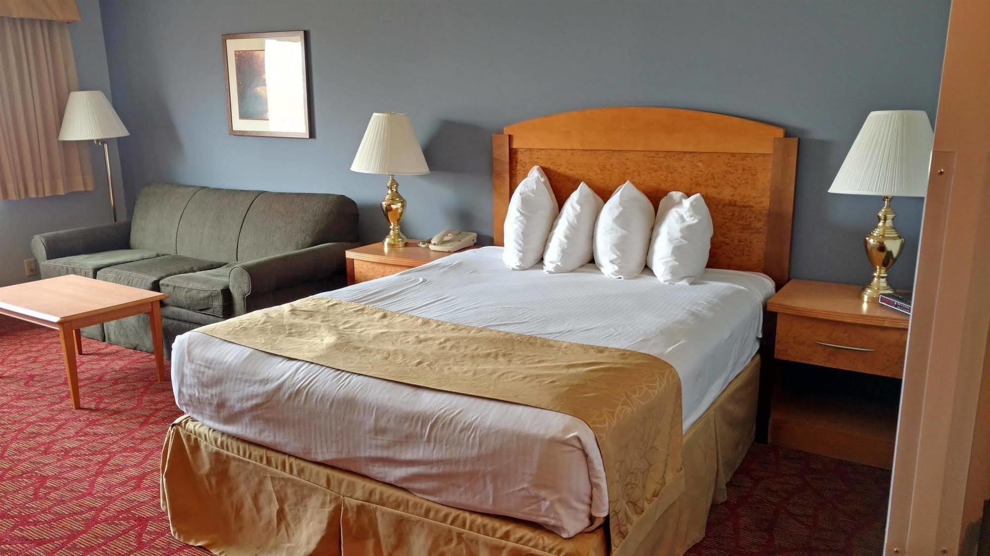 Boarders Inn & Suites By Cobblestone Hotels Superior Kültér fotó
