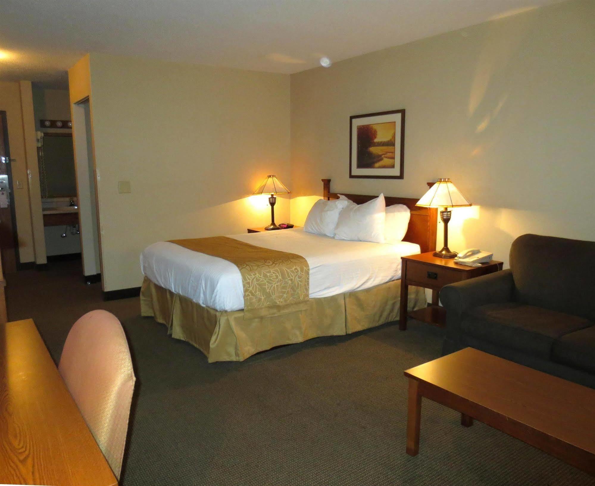 Boarders Inn & Suites By Cobblestone Hotels Superior Kültér fotó