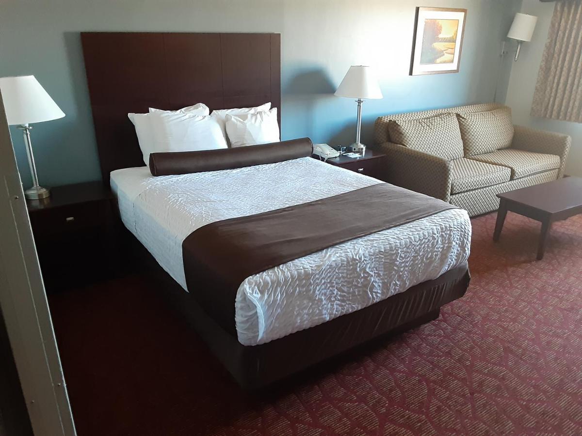 Boarders Inn & Suites By Cobblestone Hotels Superior Kültér fotó